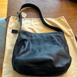 New Coach navy hobo style bag
